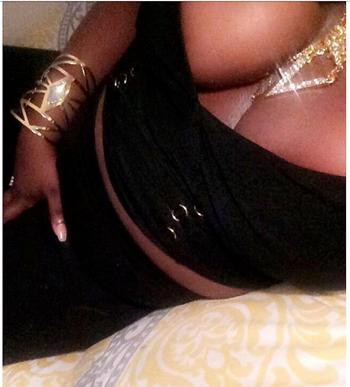 , 23 Asian female escort, Fort McMurray