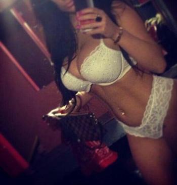 , 31  female escort, Fort McMurray