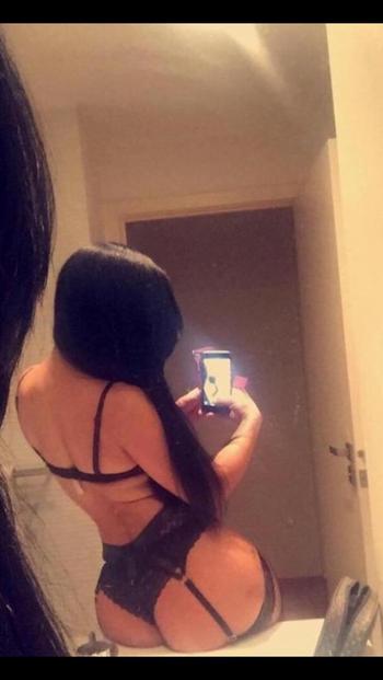 , 20  female escort, Fort McMurray