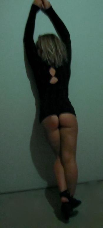 , 26  female escort, Fort McMurray