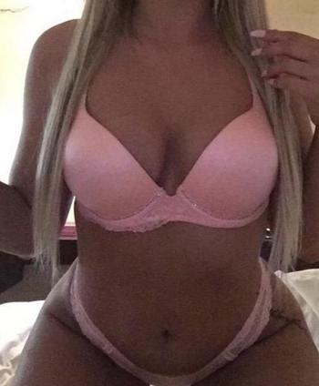 , 23  female escort, Fort McMurray