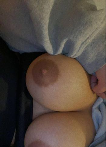 LucyGurl, 19 Asian female escort, Fort McMurray