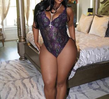 Kiana, 24 Black female escort, Fort McMurray